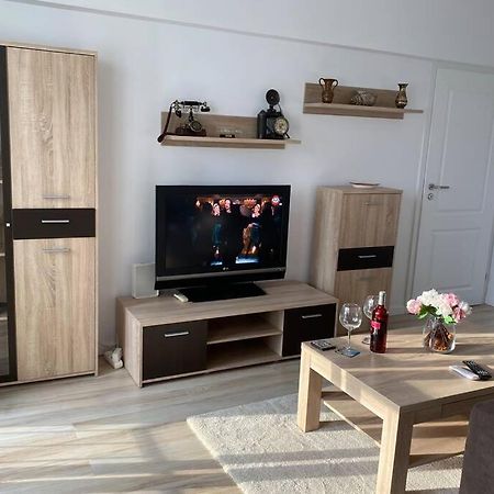 Magheru Cozy New Apartament 2 Rooms Bukarest Eksteriør billede
