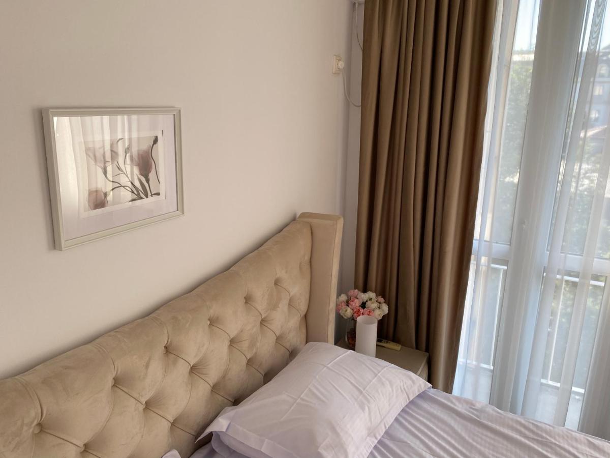 Magheru Cozy New Apartament 2 Rooms Bukarest Eksteriør billede